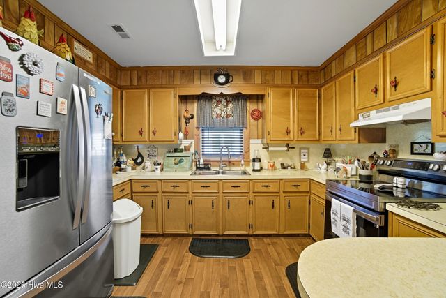 483 Meadstown Road, Elizabeth City, NC 27909