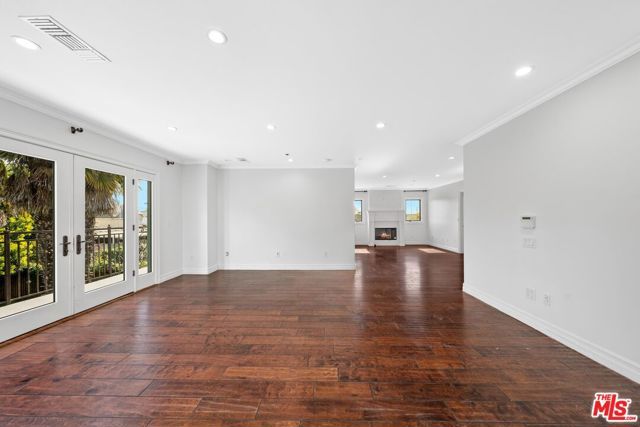 911 Harvard Street, Santa Monica, CA 90403