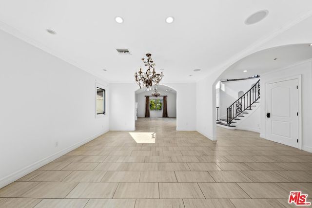 911 Harvard Street, Santa Monica, CA 90403