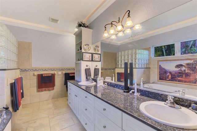 4708 SWEETMEADOW CIRCLE, Sarasota, FL 34238