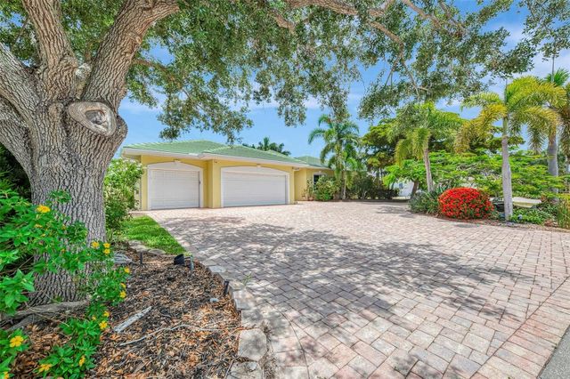 4708 SWEETMEADOW CIRCLE, Sarasota, FL 34238
