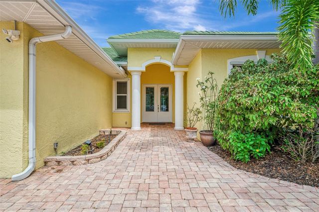 4708 SWEETMEADOW CIRCLE, Sarasota, FL 34238