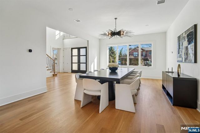 50 Roberts Road, Englewood Cliffs, NJ 07632