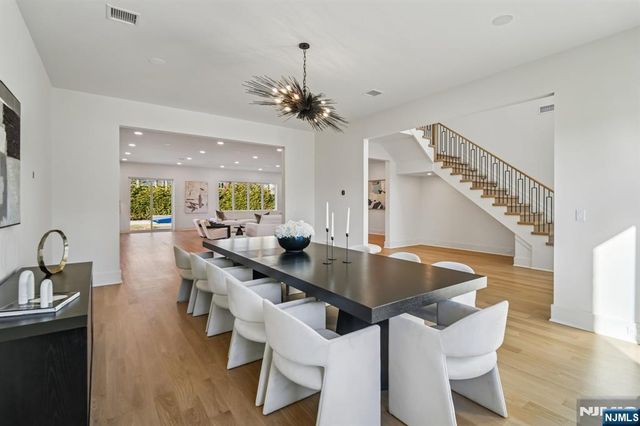 50 Roberts Road, Englewood Cliffs, NJ 07632