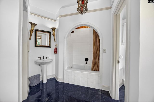 203 Holly Ridge Lane, West Columbia, SC 29169
