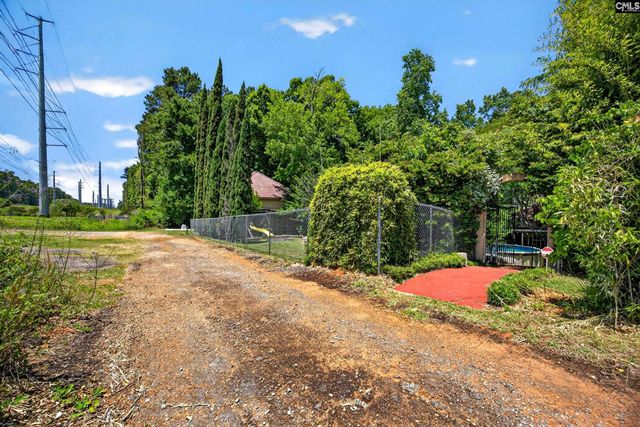 203 Holly Ridge Lane, West Columbia, SC 29169