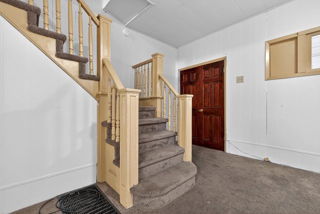 38 WEST 43RD ST, Bayonne, NJ 07002