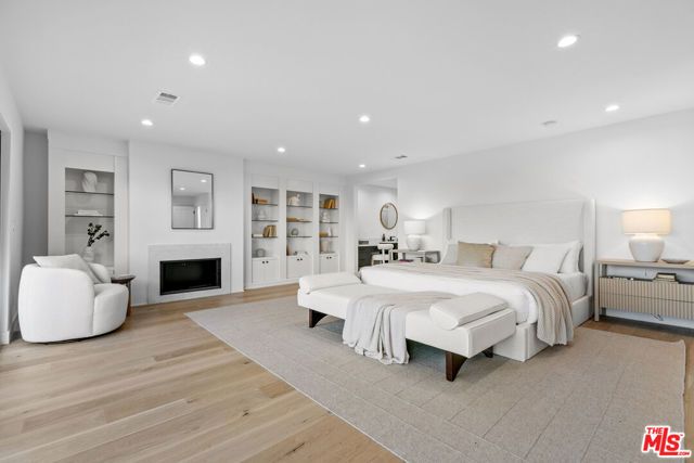 18101 Green Meadow Drive, Encino (los Angeles), CA 91316