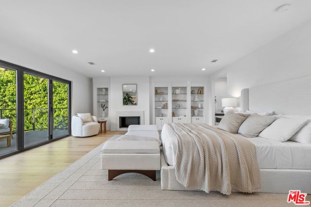 18101 Green Meadow Drive, Encino (los Angeles), CA 91316