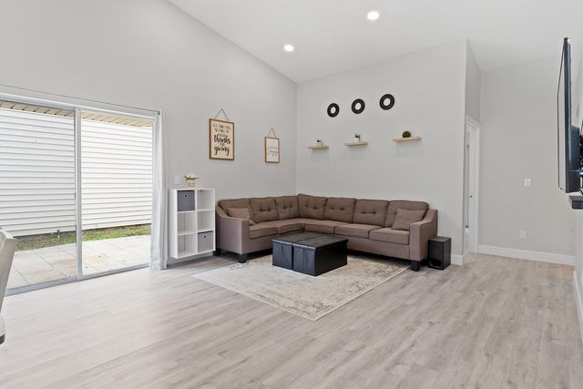 12 Paxford Lane W, Boynton Beach, FL 33426