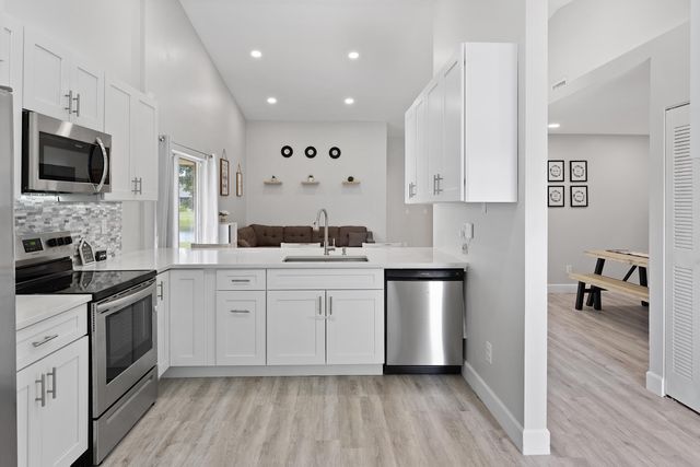 12 Paxford Lane W, Boynton Beach, FL 33426