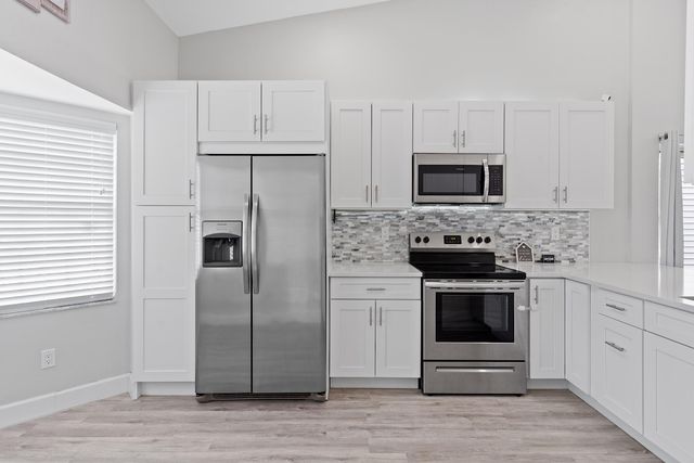 12 Paxford Lane W, Boynton Beach, FL 33426