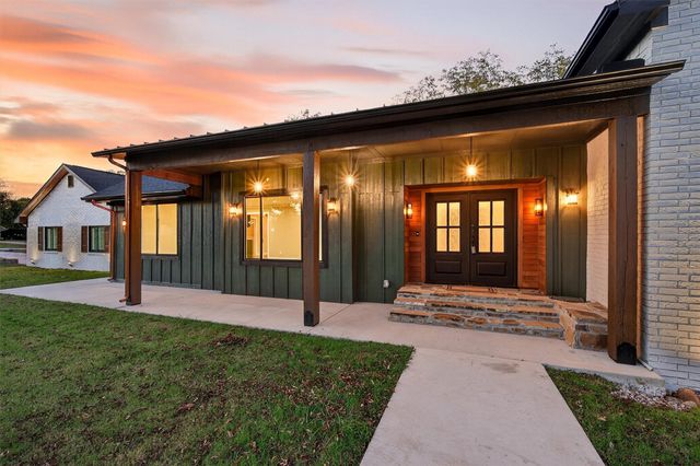 1 River Hills Drive, Denison, TX 75020
