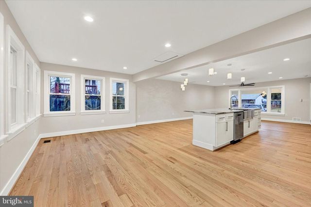 9603 BEACHWOOD AVE, Lanham, MD 20706