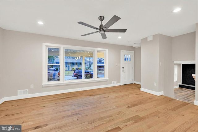 9603 BEACHWOOD AVE, Lanham, MD 20706