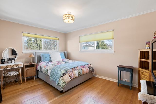 321 Vine Street, Wilmette, IL 60091