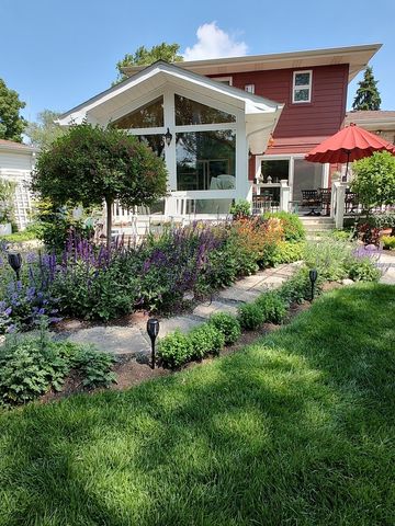 321 Vine Street, Wilmette, IL 60091