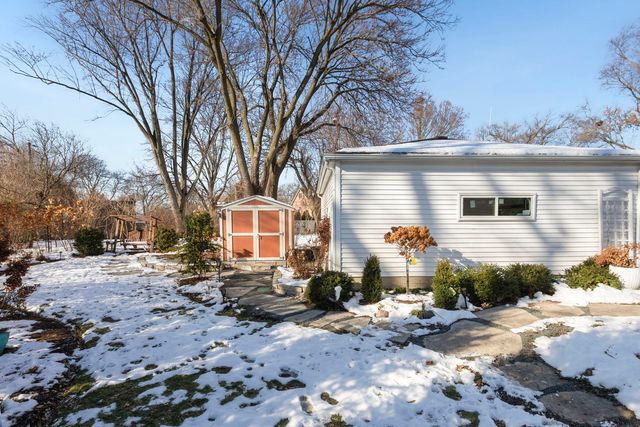 321 Vine Street, Wilmette, IL 60091