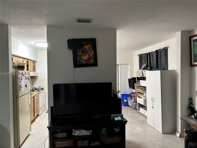 1838 NW 18th Street, Miami, FL 33125