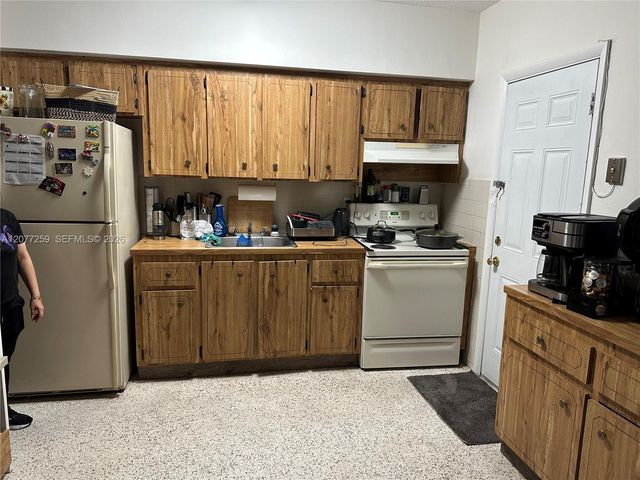 1838 NW 18th Street, Miami, FL 33125