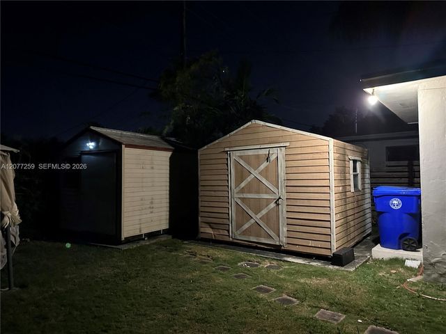 1838 NW 18th Street, Miami, FL 33125