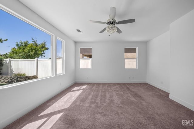 14615 Bromshire Street, Bakersfield, CA 93311