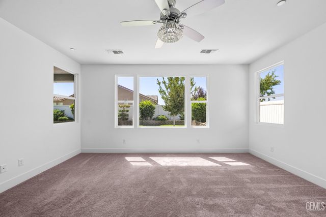 14615 Bromshire Street, Bakersfield, CA 93311