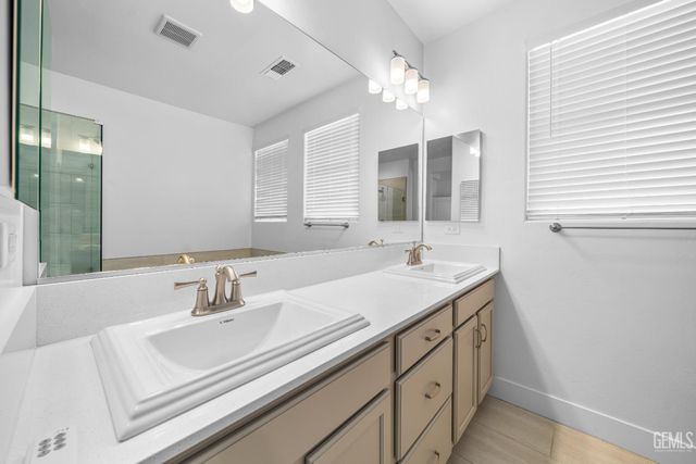 14615 Bromshire Street, Bakersfield, CA 93311