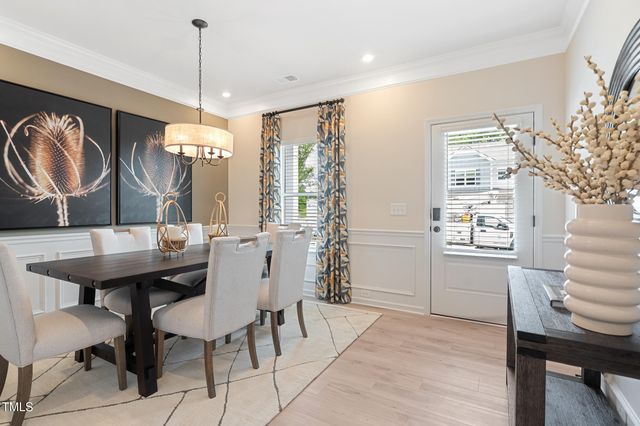 1612 Elk Run Drive, Fayetteville, NC 28312