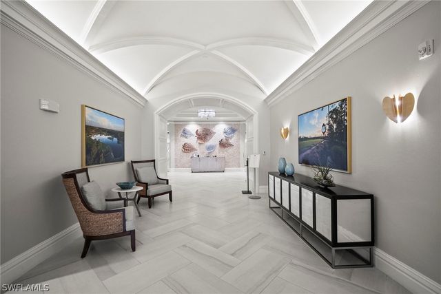 8217 Parkstone PL 108, Naples, FL 34120