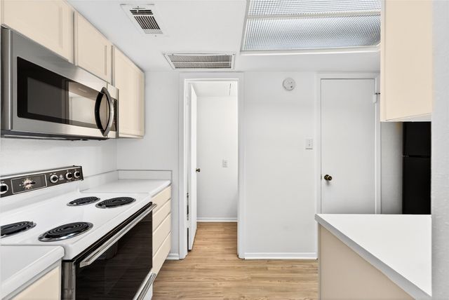 4338 Hartford Street 7, Dallas, TX 75219