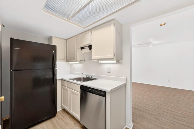 4338 Hartford Street 7, Dallas, TX 75219