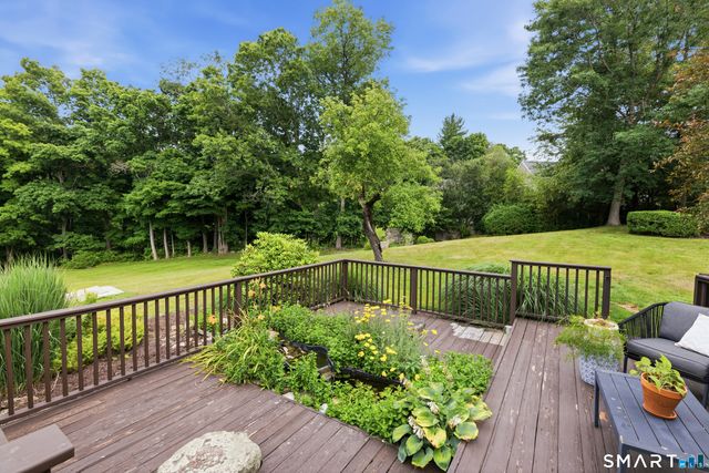 78 Black Rock Turnpike, Redding, CT 06896