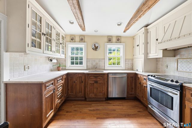 78 Black Rock Turnpike, Redding, CT 06896