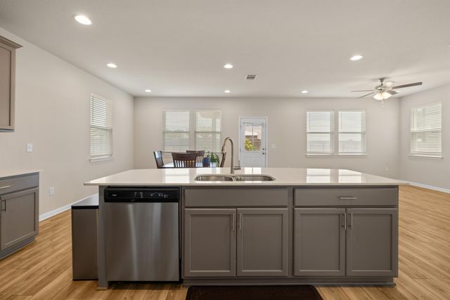 416 Staunton DR, Leander, TX 78641