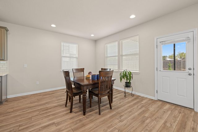 416 Staunton DR, Leander, TX 78641