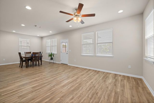 416 Staunton DR, Leander, TX 78641