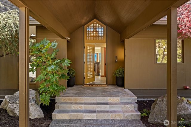 24302 116th Avenue W, Woodway, WA 98020