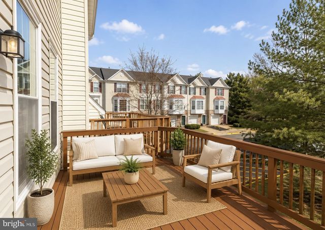 5957 EARLSTON CT, Alexandria, VA 22315