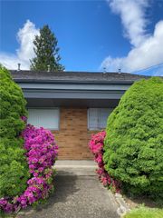 609 Shattuck Avenue S #8, Renton, WA 98057