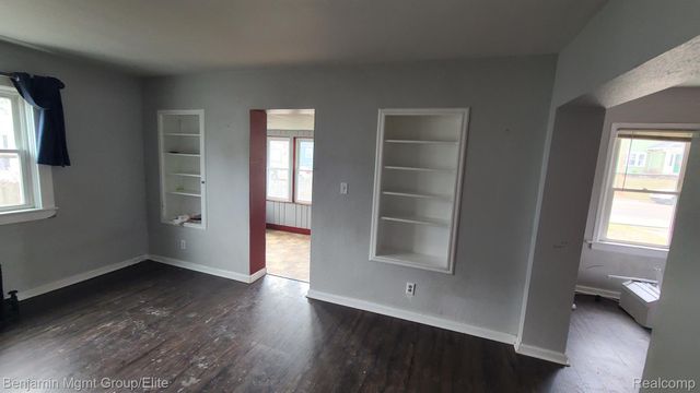 1008 W FRANKLIN Street, Jackson, MI 49203