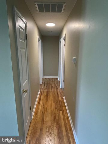 121 LONGSTREET AVE, Winchester, VA 22603