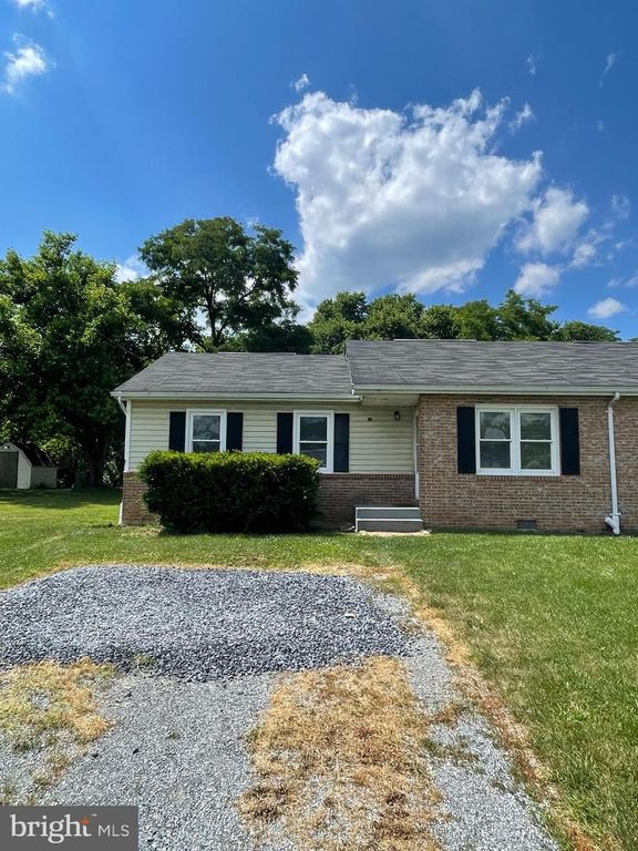 121 LONGSTREET AVE, Winchester, VA 22603