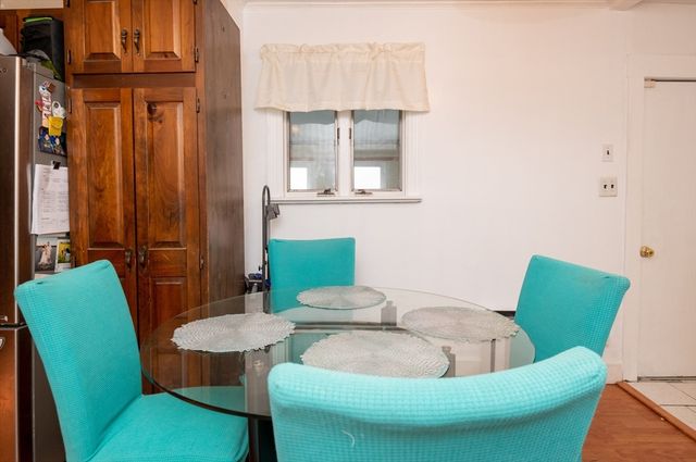 6 Washburn St, Lynn, MA 01902