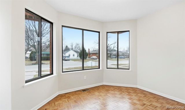 17108 Oconnor Avenue, Allen Park, MI 48101