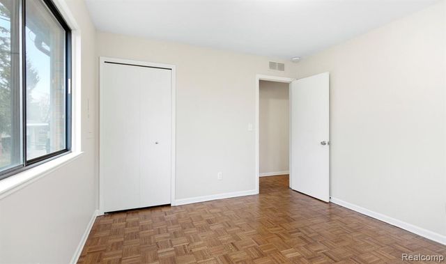 17108 Oconnor Avenue, Allen Park, MI 48101