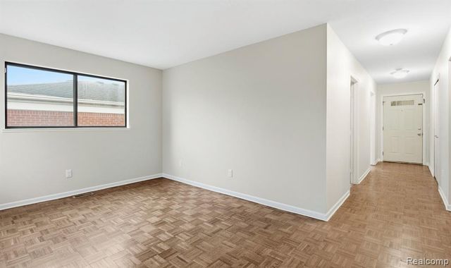 17108 Oconnor Avenue, Allen Park, MI 48101