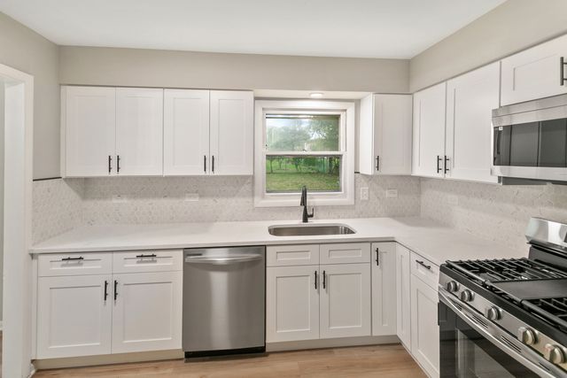 1116 Amherst Lane, University Park, IL 60484