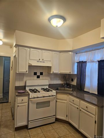 145-08 Arlington Terrace, Jamaica, NY 11435