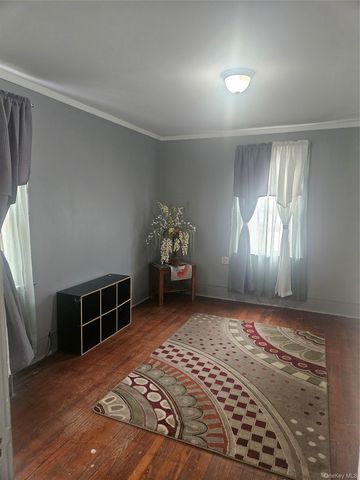 145-08 Arlington Terrace, Jamaica, NY 11435